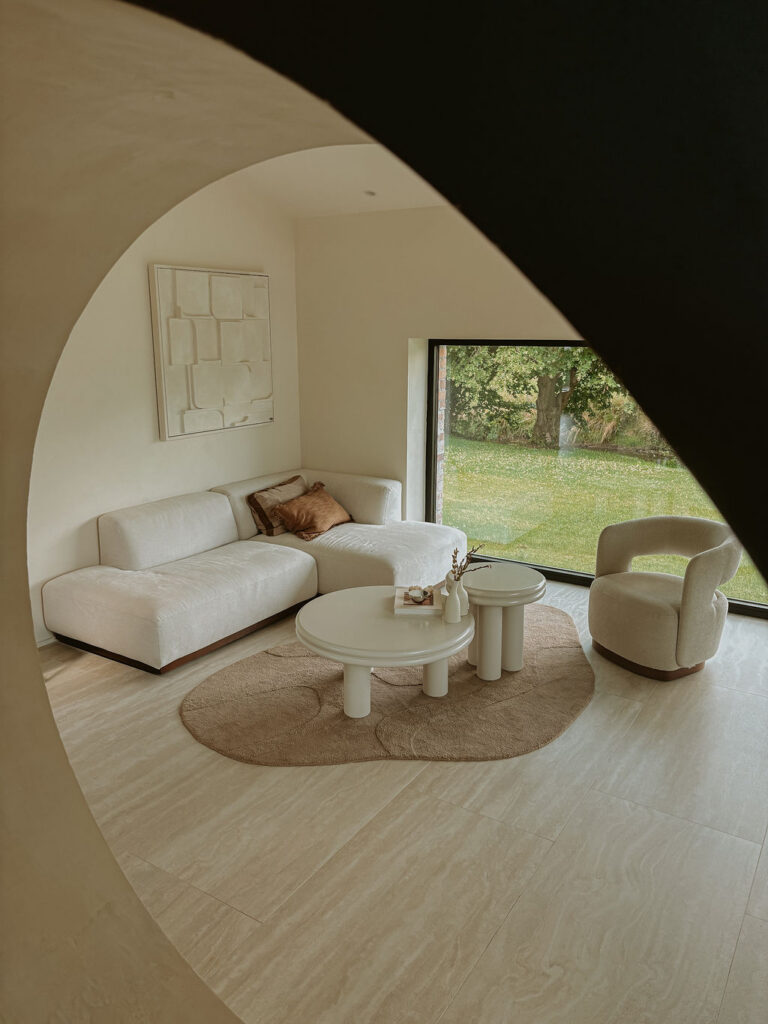 studio iki